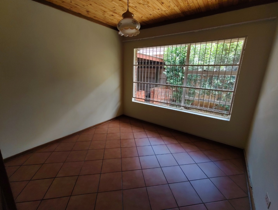 To Let 3 Bedroom Property for Rent in Generaal De Wet Free State